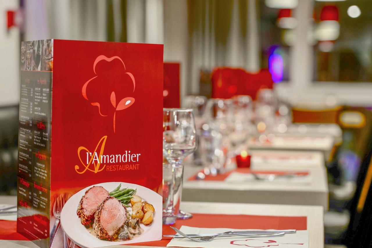 Hotel L'Amandier Nanterre Ngoại thất bức ảnh